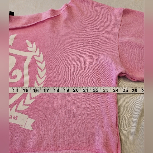 Mattel Womens Barbie Pink Off-Shoulder Cropped Oversized Sweatshirt Top sz MD - Picture 6 of 14
